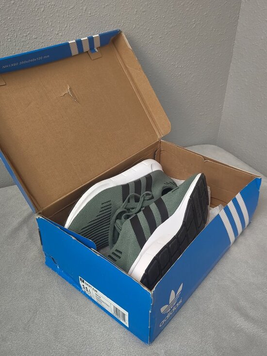 Size 11.5 -  Adidas Swift Run CG4115 Trace Cargo Green Men’s Running Sneakers main image 8